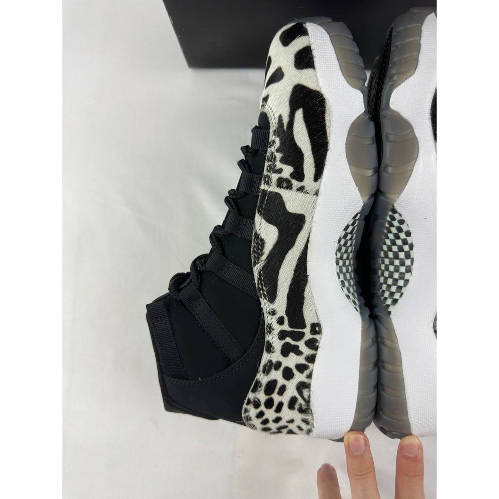 Nike Air Jordan 11 Retro 'Animal Instinct' AR0715-010 Women's Size 10 - Picture 11 of 16